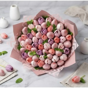 Букет с тюльпанами из зефира (28 см) 