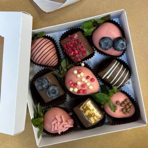 Подарочный набор Клубника и бананы в шоколаде "Фрутто хит"